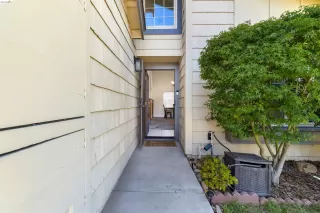 Photo #3: 41135313 Listing