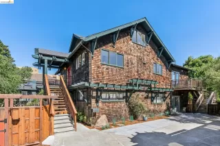 Photo #2: 41135318 Listing
