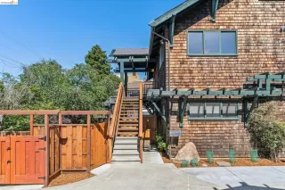 Photo #5: 41135318 Listing