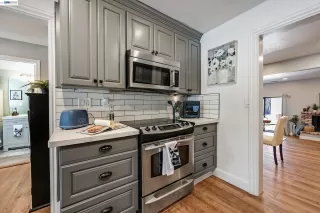 Photo #4: 41135321 Listing