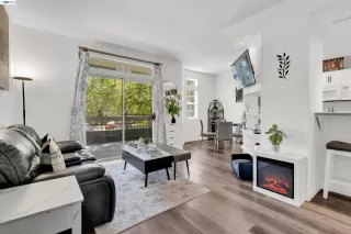 Photo #5: 41135322 Listing 