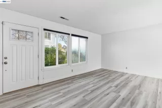 Photo #6: 41135348 Listing 