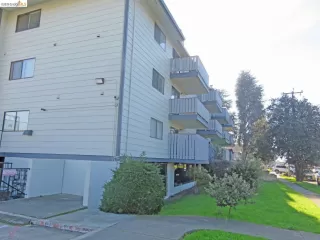 Photo #1: 41135350 Listing 