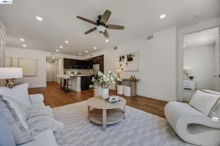 Photo #4: 41135355 Listing