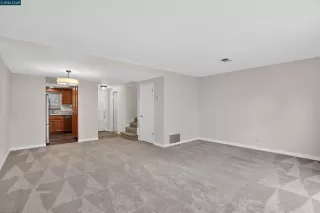 Photo #3: 41135462 Listing 