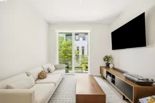 Photo #5: 41135479 Listing 