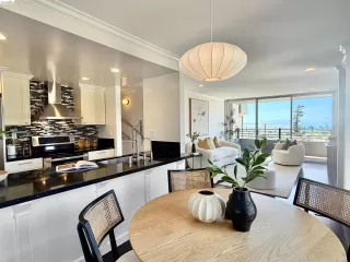 Photo #5: 41135509 Listing