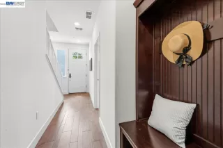 Photo #6: 41135556 Listing