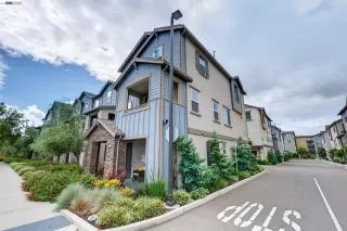 Photo #1: 41135562 Listing 