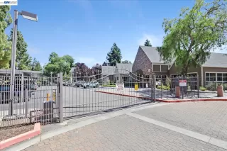 Photo #3: 41135643 Listing 