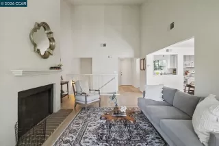 Photo #6: 41135652 Listing 