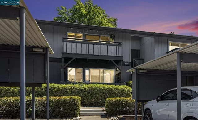 MLS: 41135654 Condo For Sale
