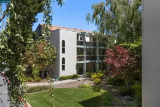 Photo #4: 41135672 Listing
