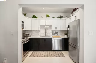 Photo #5: 41135676 Listing 