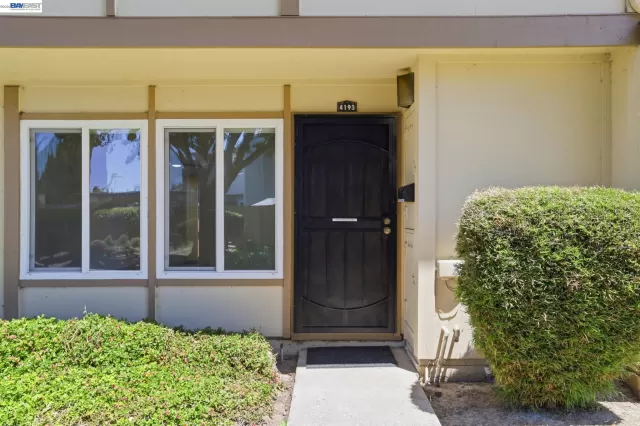 MLS: 41135686 Condo For Sale