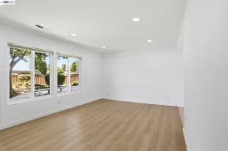 Photo #4: 41135686 Listing 