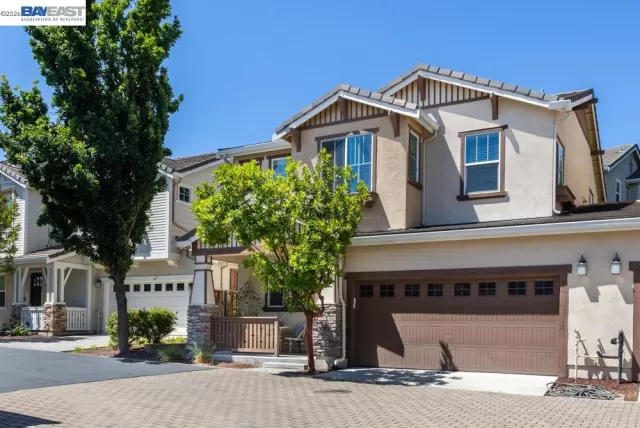 MLS: 41135711 Condo For Sale