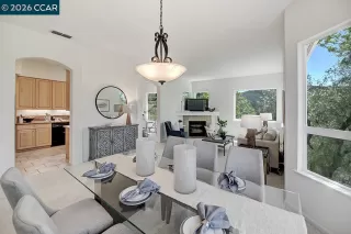 Photo #5: 41135849 Listing
