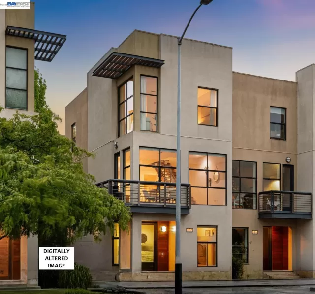 MLS: 41135854 Condo For Sale