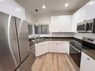 Photo #3: 41135863 Listing