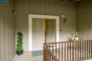 Photo #2: 41135868 Listing
