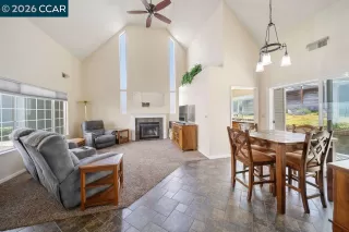 Photo #1: 41135898 Listing