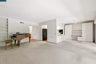 Photo #3: 41135944 Listing 