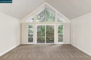 Photo #4: 41135956 Listing 