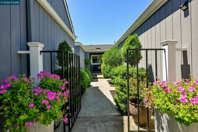 MLS: 41136028 Condo For Sale
