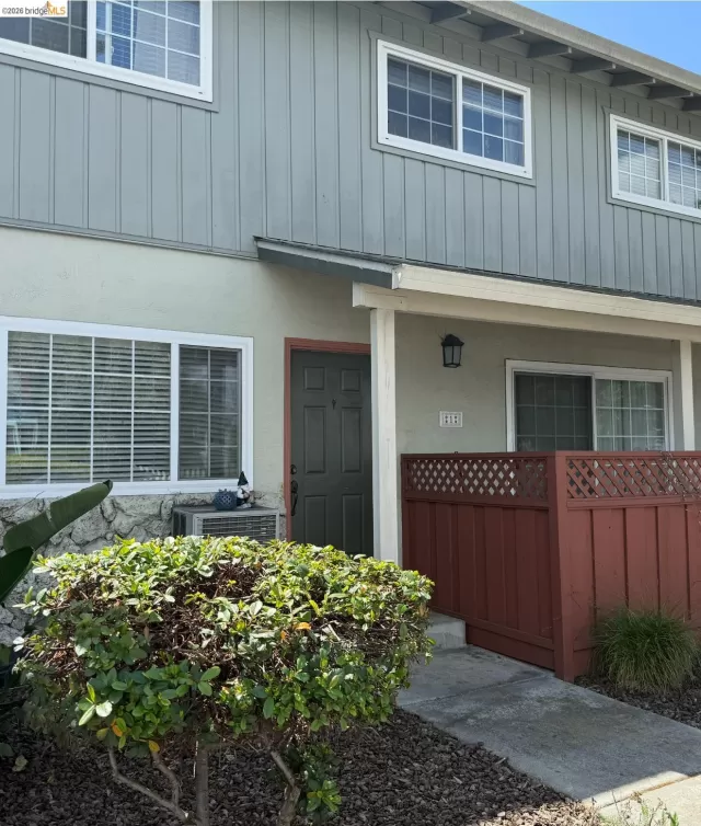 MLS: 41136035 Condo For Sale
