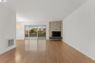 Photo #3: 41136136 Listing 
