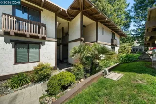 Photo #1: 41136228 Listing 