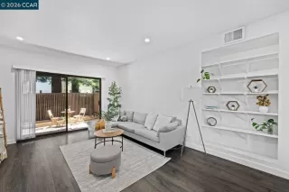 Photo #4: 41136228 Listing 
