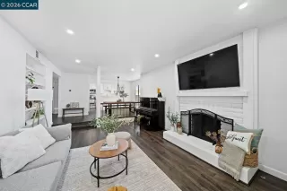 Photo #6: 41136228 Listing 