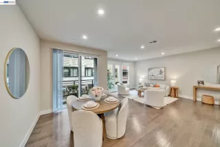 Photo #5: 41136240 Listing 