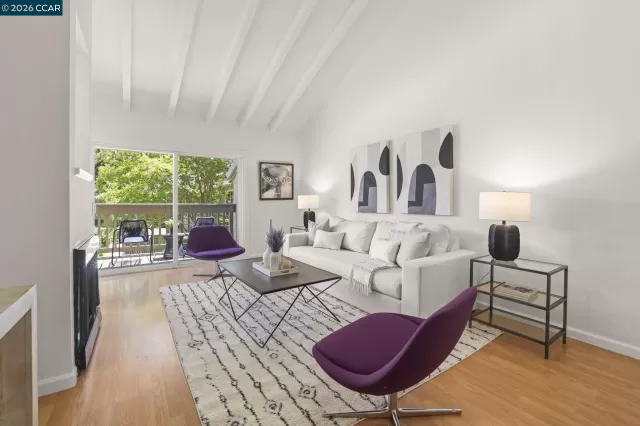 MLS: 41136268 Condo For Sale