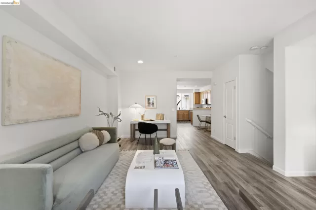 MLS: 41136278 Condo For Sale