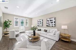 Photo #4: 41136295 Listing