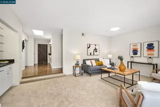 Photo #3: 41136302 Listing
