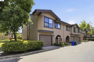 Photo #2: 41136304 Listing