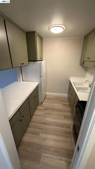 Photo #5: 41136366 Listing