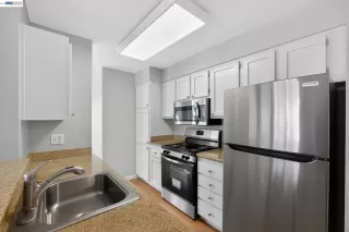 Photo #4: 41136391 Listing 
