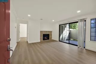 Photo #5: 41136405 Listing 