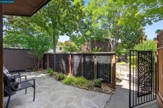 Photo #1: 41136417 Listing 