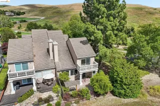 Photo #5: 41136423 Listing 