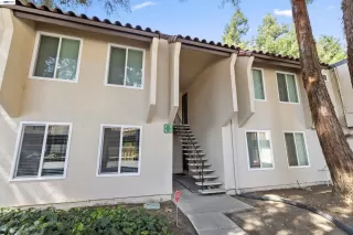 Photo #2: 41136432 Listing 