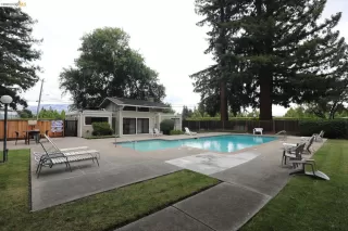Photo #4: 41136434 Listing