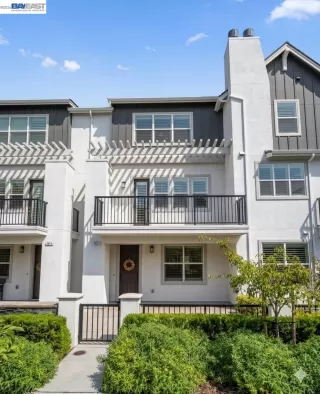 Photo #2: 41136452 Listing