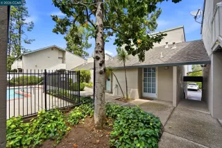 Photo #5: 41136491 Listing