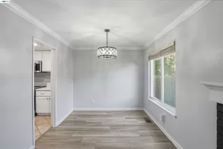 Photo #4: 41136552 Listing